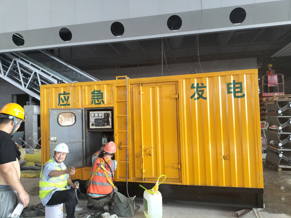 云安怎样判断空气滤清器是否需要更换？